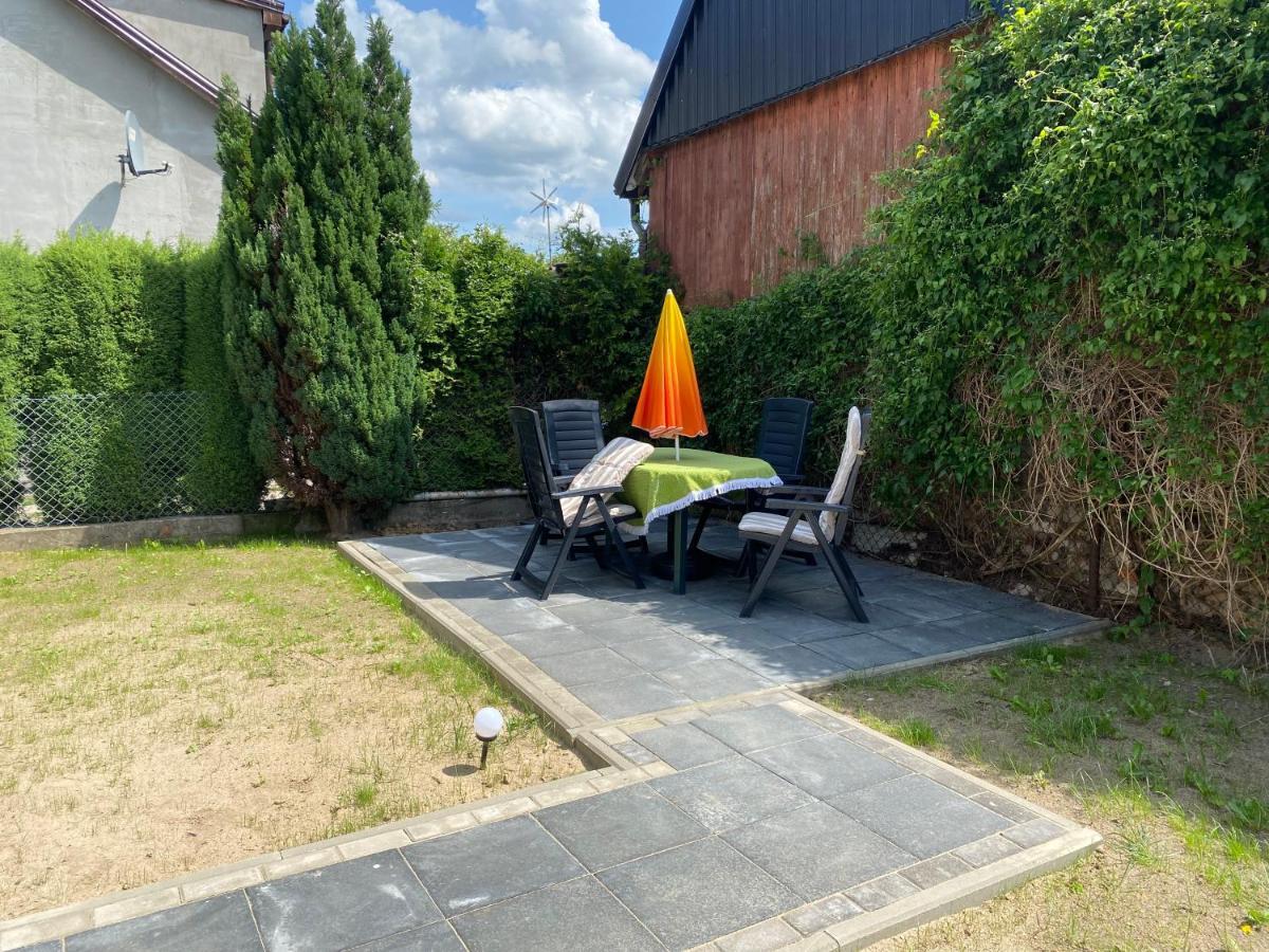 Alda-Pokoje Goscinne Nad Morzem Dziwnów Exteriör bild